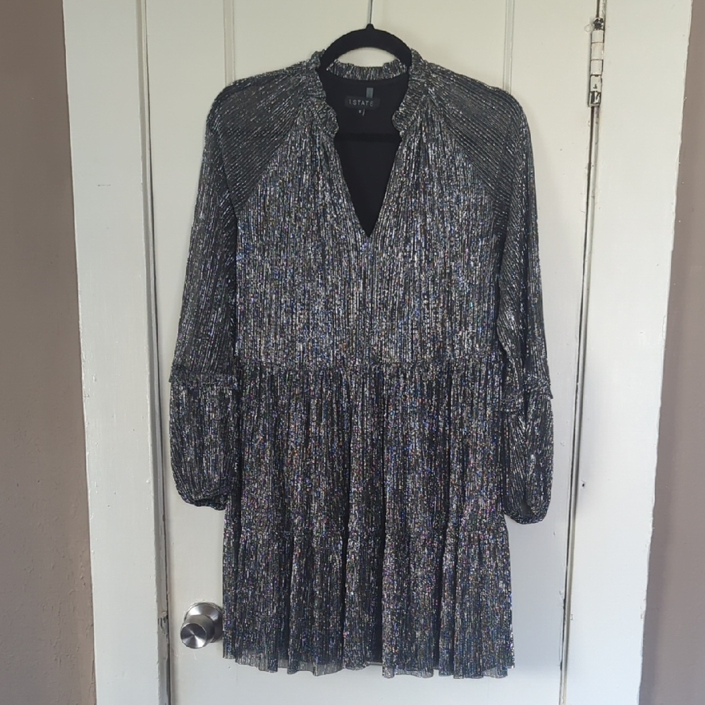 1 State Shimmery Black Long Sleeve Tiered Dress